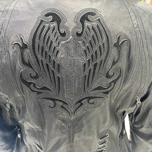 Harley Davidson Embroidered Leather Jacket - Picture 3 of 12